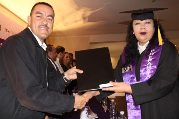 graduacion21 graduacion21